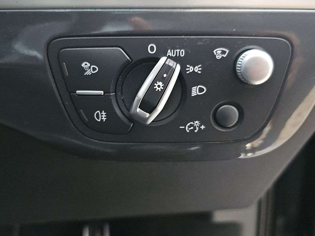 2018 AUDI Q7 2018 AUDI Q7