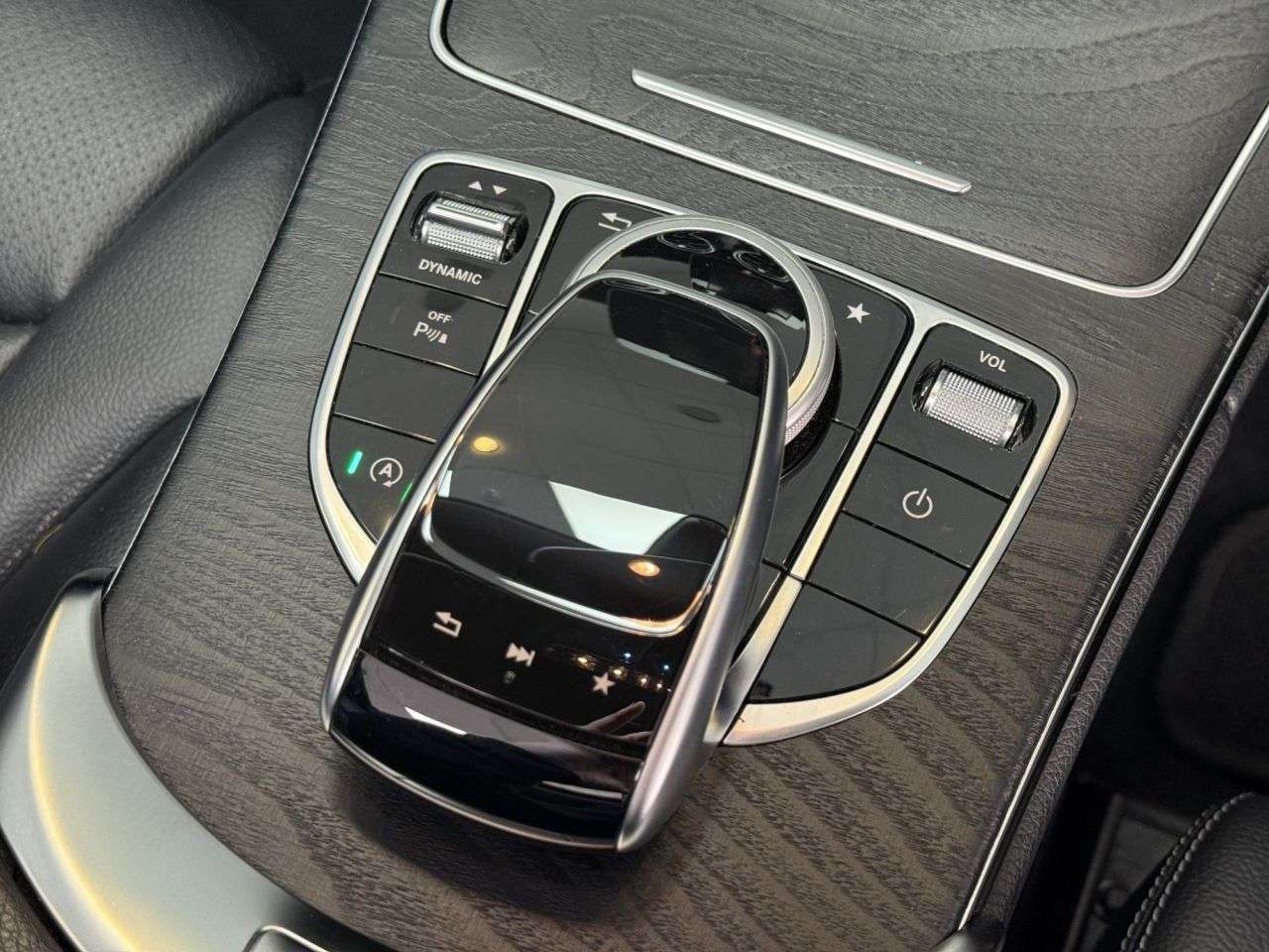 2017 MERCEDES-BENZ C-CLASS 2017 MERCEDES-BENZ C-CLASS