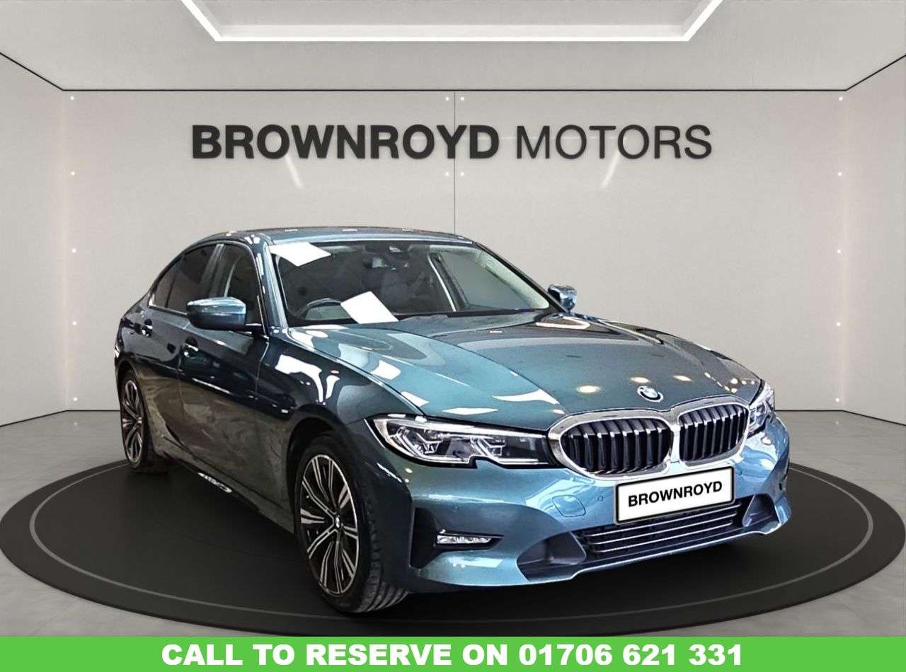 A 2021 BMW 3 SERIES 2.0 320i SE Saloon 4dr Petrol Auto Euro 6 (s/s) (184 ps) A 2021 BMW 3 SERIES 2.0 320i SE Saloon 4dr Petrol Auto Euro 6 (s/s) (184 ps)