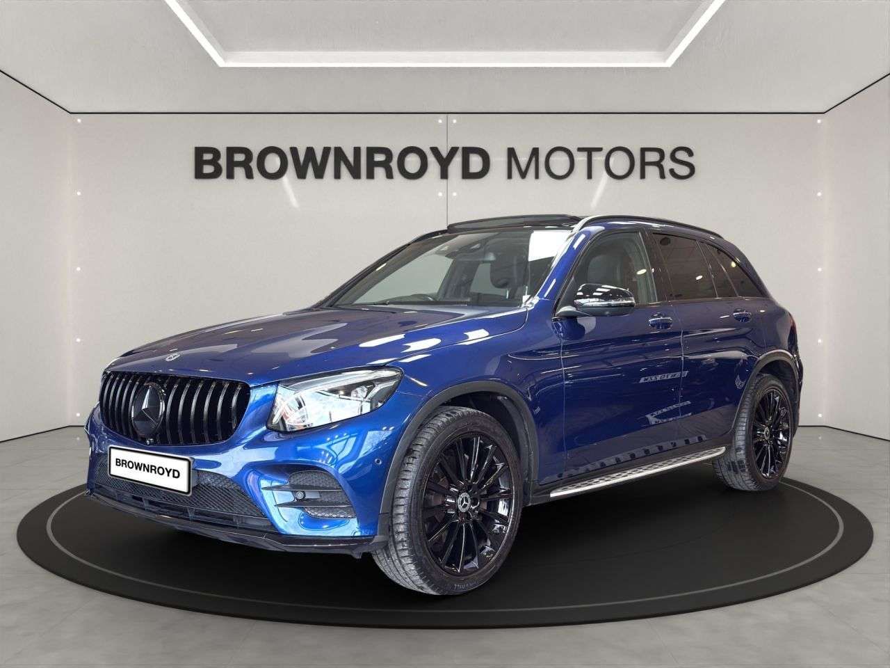 A 2018 MERCEDES-BENZ GLC 2.1 GLC220d AMG Line (Premium) SUV 5dr Diesel G-Tronic 4MATIC Euro 6 (s/s) A 2018 MERCEDES-BENZ GLC 2.1 GLC220d AMG Line (Premium) SUV 5dr Diesel G-Tronic 4MATIC Euro 6 (s/s)