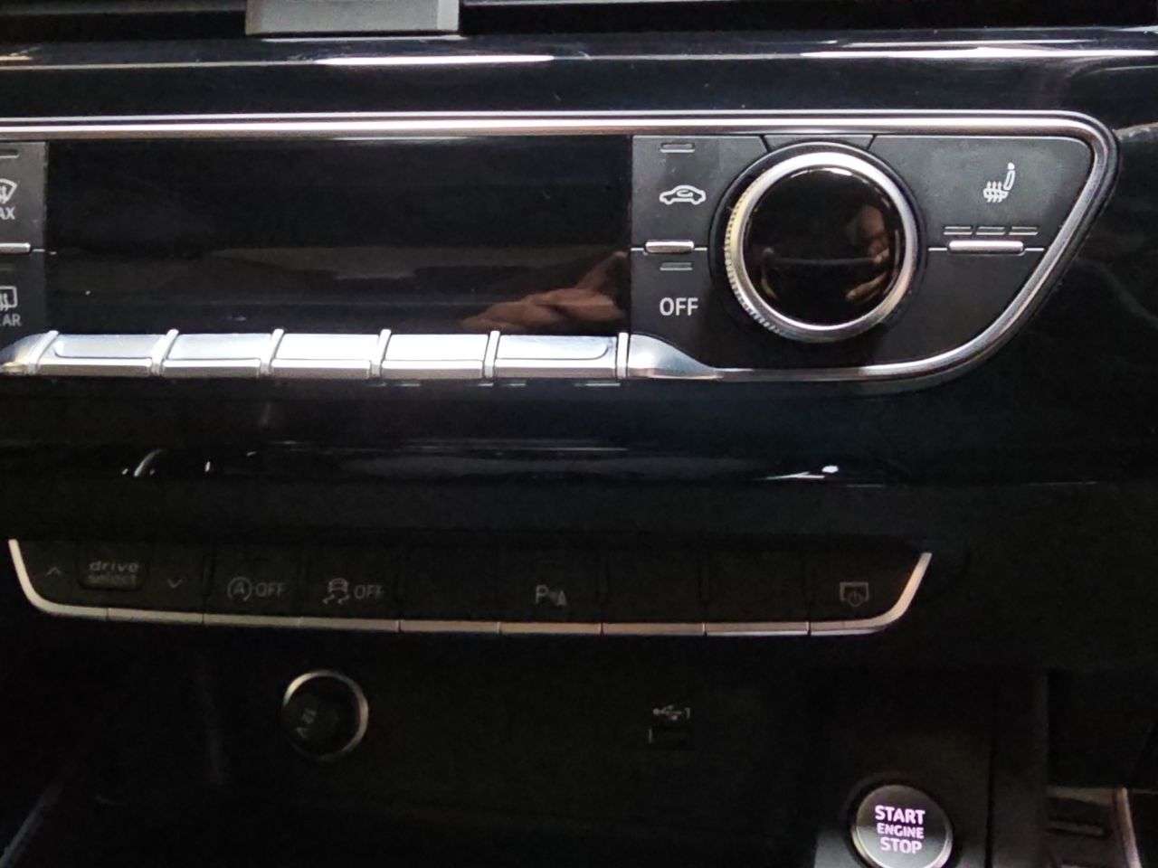 2021 AUDI A4 2021 AUDI A4