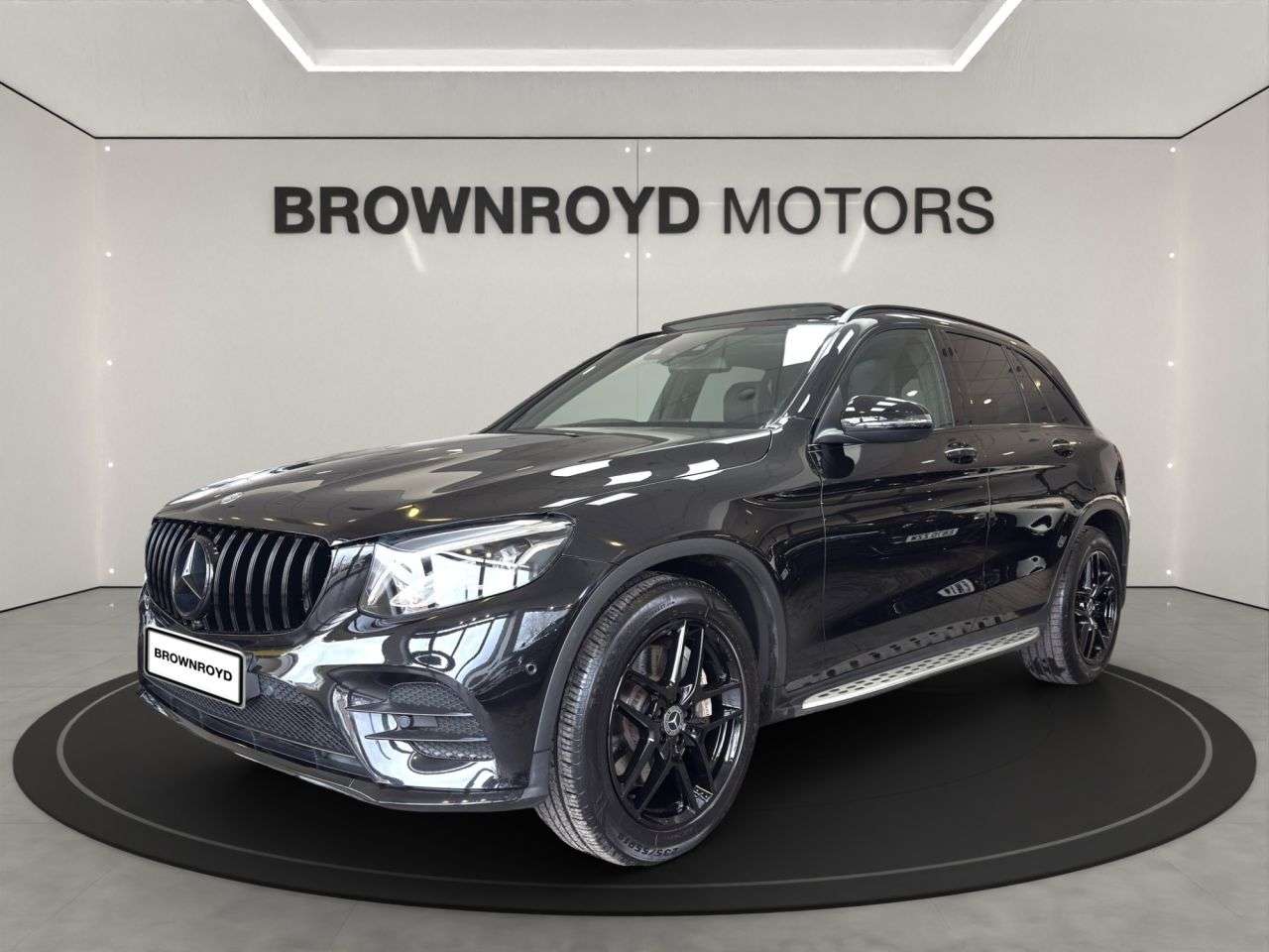 A 2017 MERCEDES-BENZ GLC 2.1 GLC220d AMG Line (Premium) SUV 5dr Diesel G-Tronic 4MATIC Euro 6 (s/s) A 2017 MERCEDES-BENZ GLC 2.1 GLC220d AMG Line (Premium) SUV 5dr Diesel G-Tronic 4MATIC Euro 6 (s/s)