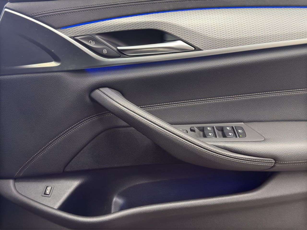 2020 BMW 5 SERIES 2020 BMW 5 SERIES