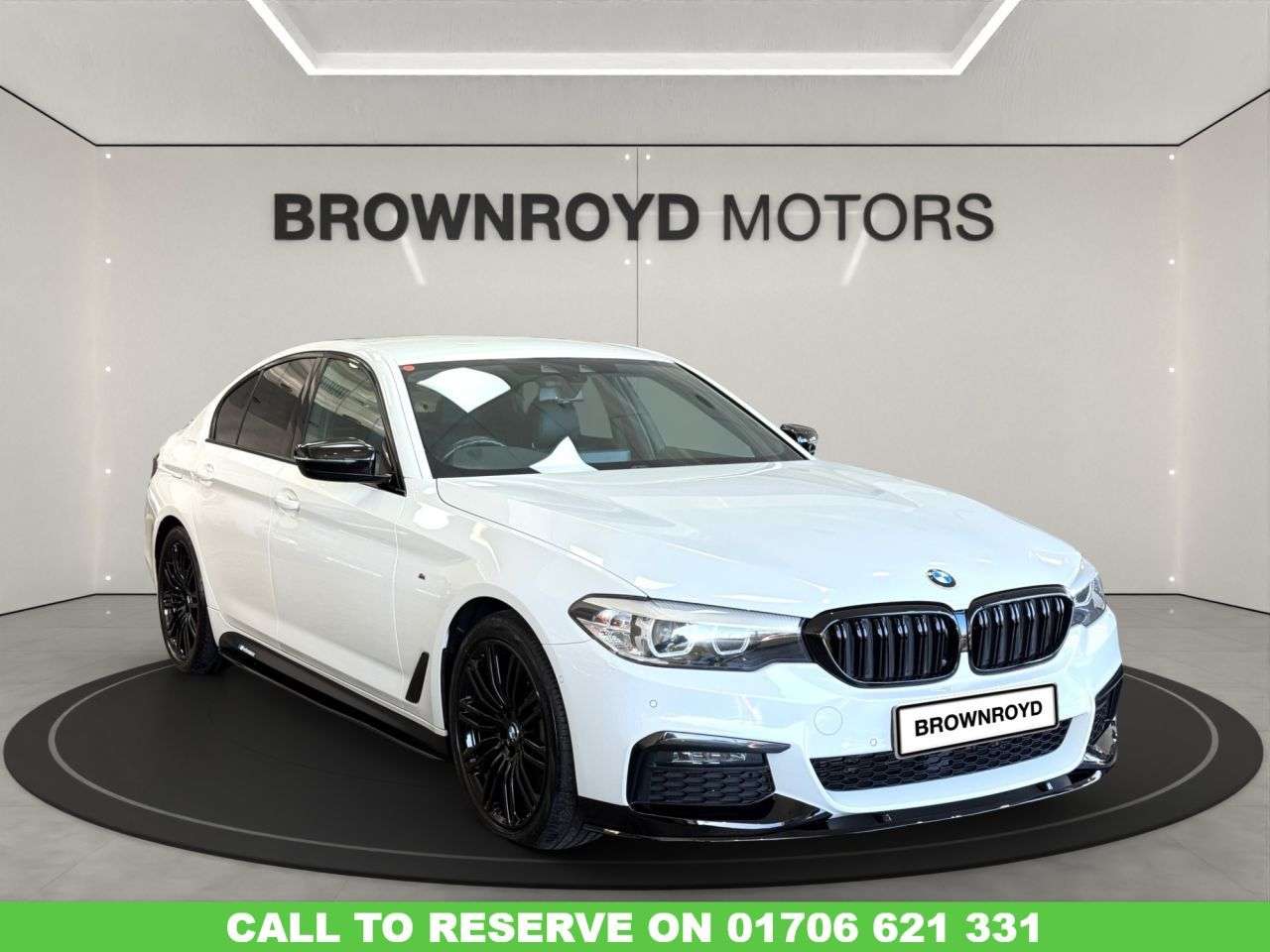 A 2020 BMW 5 SERIES 2.0 520d M Sport Saloon 4dr Diesel Auto xDrive Euro 6 (s/s) (190 ps) A 2020 BMW 5 SERIES 2.0 520d M Sport Saloon 4dr Diesel Auto xDrive Euro 6 (s/s) (190 ps)