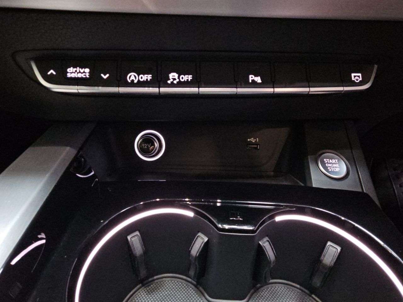 2020 AUDI A4 AVANT 2020 AUDI A4 AVANT