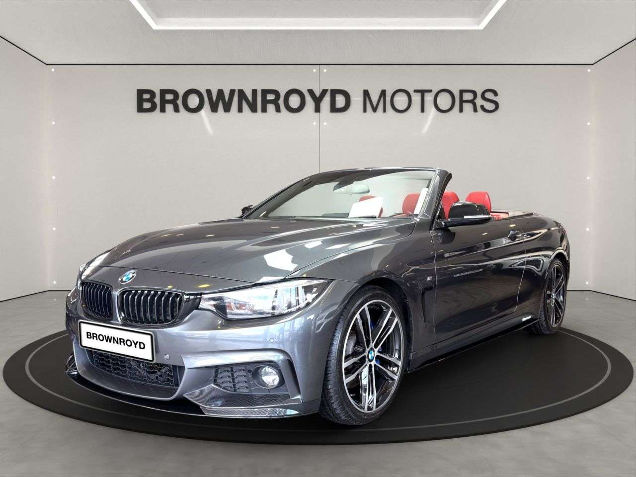A 2018 BMW 4 SERIES 2.0 420i GPF M Sport Convertible 2dr Petrol Auto Euro 6 (s/s) (184 ps) A 2018 BMW 4 SERIES 2.0 420i GPF M Sport Convertible 2dr Petrol Auto Euro 6 (s/s) (184 ps)