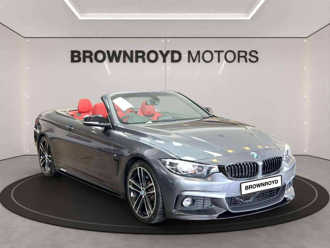 A 2018 BMW 4 SERIES 2.0 420i GPF M Sport Convertible 2dr Petrol Auto Euro 6 (s/s) (184 ps) A 2018 BMW 4 SERIES 2.0 420i GPF M Sport Convertible 2dr Petrol Auto Euro 6 (s/s) (184 ps)