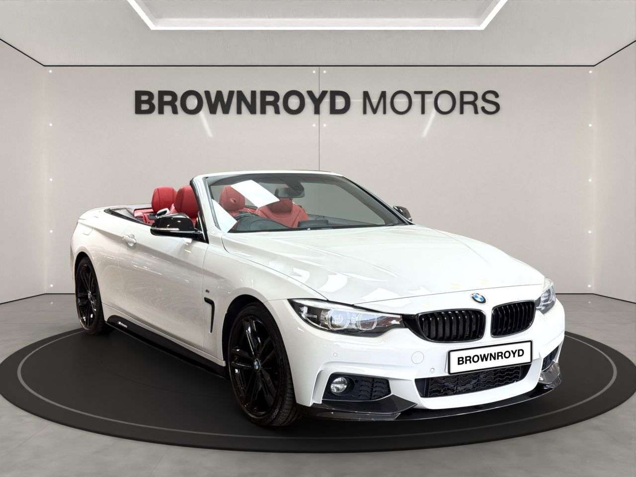 A 2018 BMW 4 SERIES 2.0 420i M Sport Convertible 2dr Petrol Auto Euro 6 (s/s) (184 ps) A 2018 BMW 4 SERIES 2.0 420i M Sport Convertible 2dr Petrol Auto Euro 6 (s/s) (184 ps)