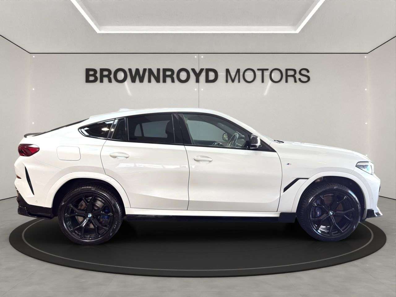 2021 BMW X6 2021 BMW X6