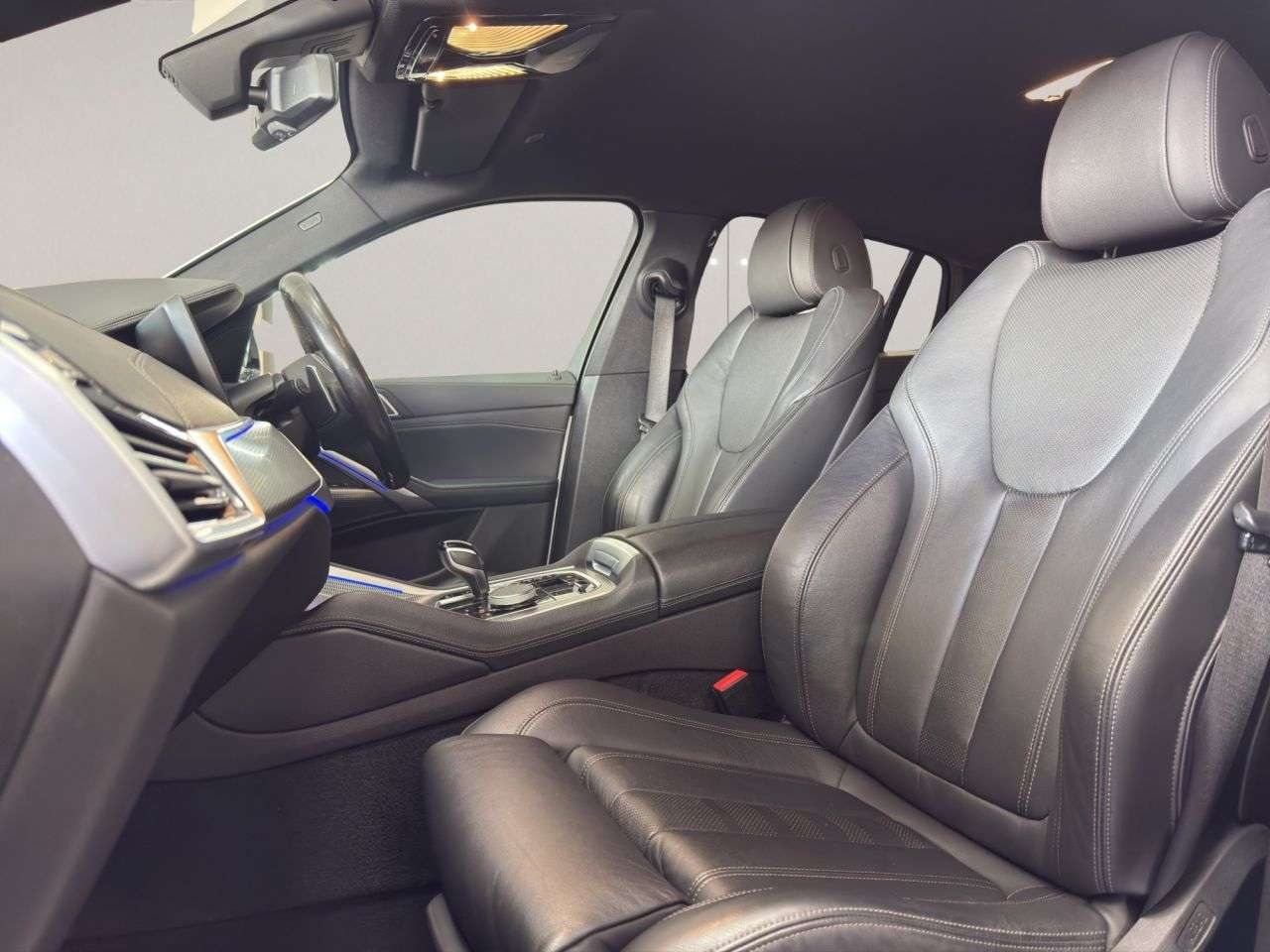 2021 BMW X6 2021 BMW X6