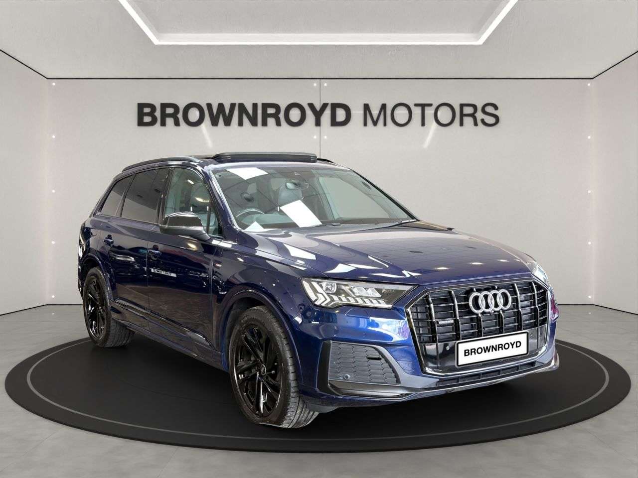 A 2021 AUDI Q7 3.0 TDI V6 50 S line SUV 5dr Diesel Tiptronic quattro Euro 6 (s/s) (286 ps) A 2021 AUDI Q7 3.0 TDI V6 50 S line SUV 5dr Diesel Tiptronic quattro Euro 6 (s/s) (286 ps)