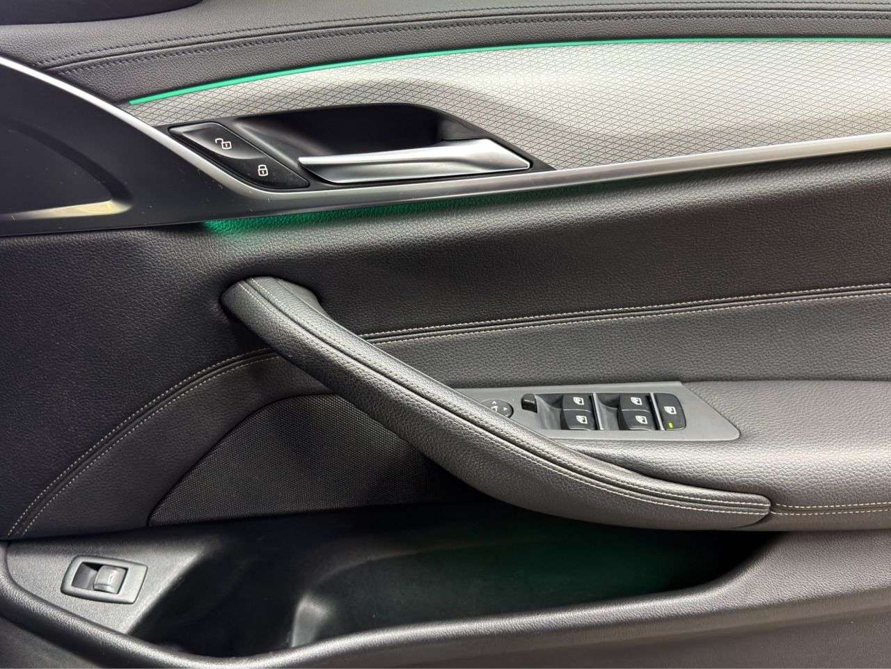 2018 BMW 5 SERIES 2018 BMW 5 SERIES