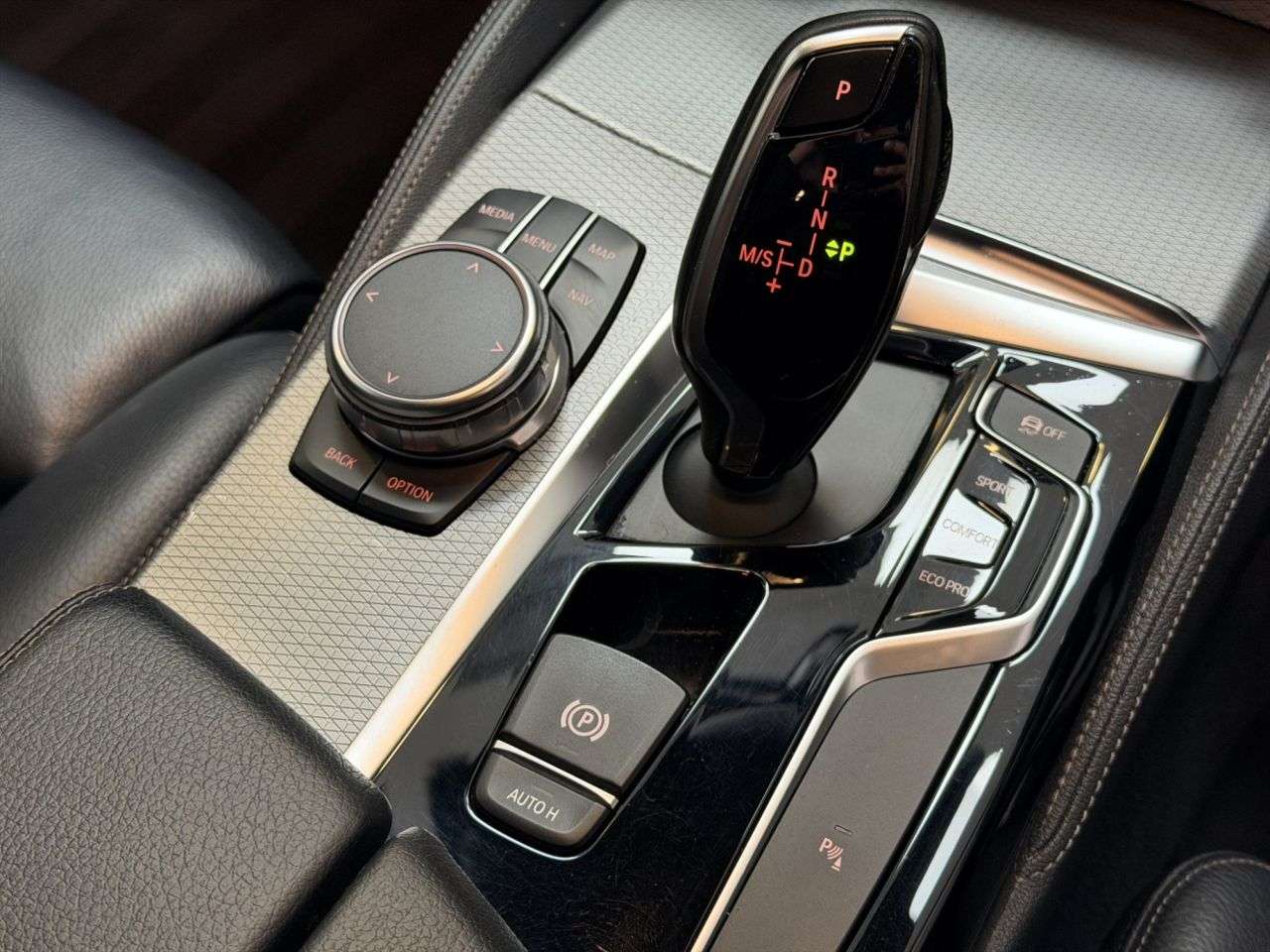 2018 BMW 5 SERIES 2018 BMW 5 SERIES