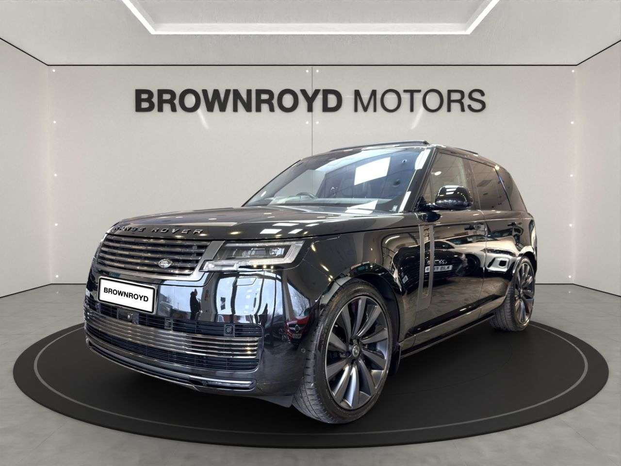 A 2023 LAND ROVER RANGE ROVER 3.0 D350 MHEV SV SUV 5dr Diesel Auto 4WD Euro 6 (s/s) (350 ps) A 2023 LAND ROVER RANGE ROVER 3.0 D350 MHEV SV SUV 5dr Diesel Auto 4WD Euro 6 (s/s) (350 ps)