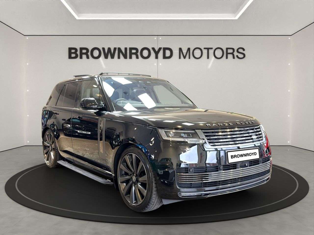 A 2023 LAND ROVER RANGE ROVER 3.0 D350 MHEV SV SUV 5dr Diesel Auto 4WD Euro 6 (s/s) (350 ps) A 2023 LAND ROVER RANGE ROVER 3.0 D350 MHEV SV SUV 5dr Diesel Auto 4WD Euro 6 (s/s) (350 ps)