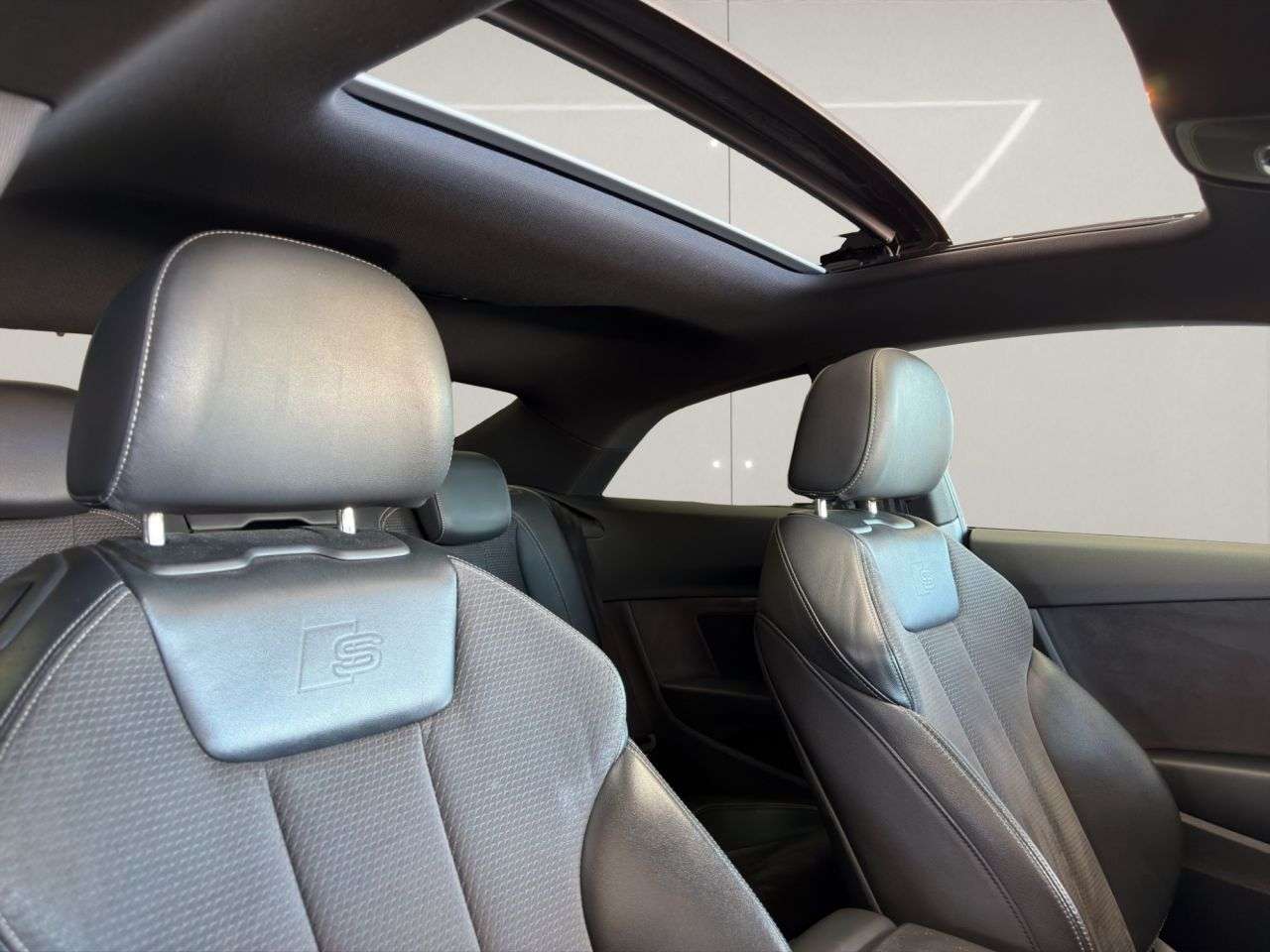 2017 AUDI A5 2017 AUDI A5