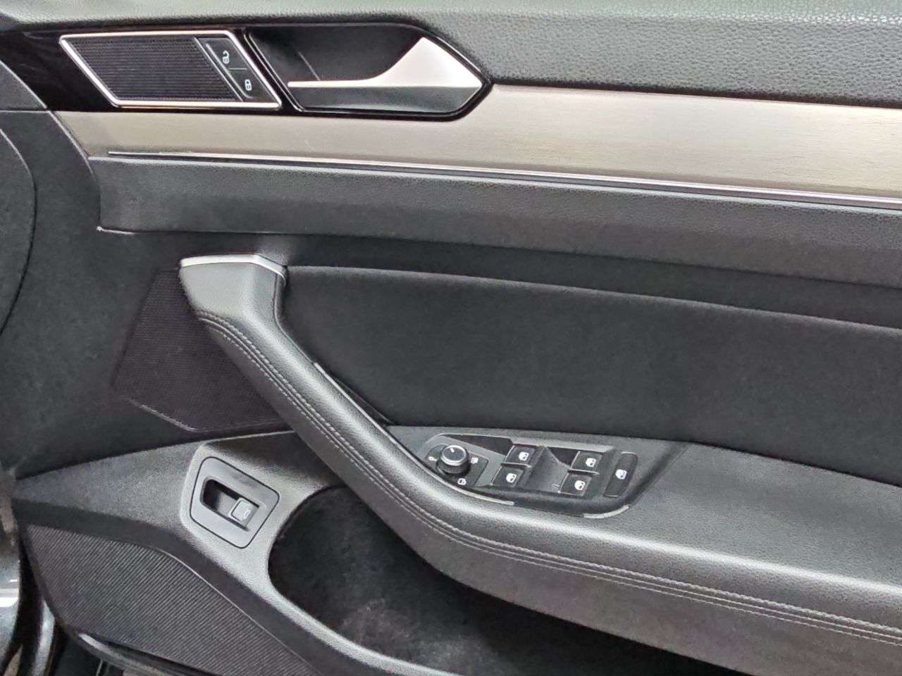 2019 VOLKSWAGEN PASSAT 2019 VOLKSWAGEN PASSAT