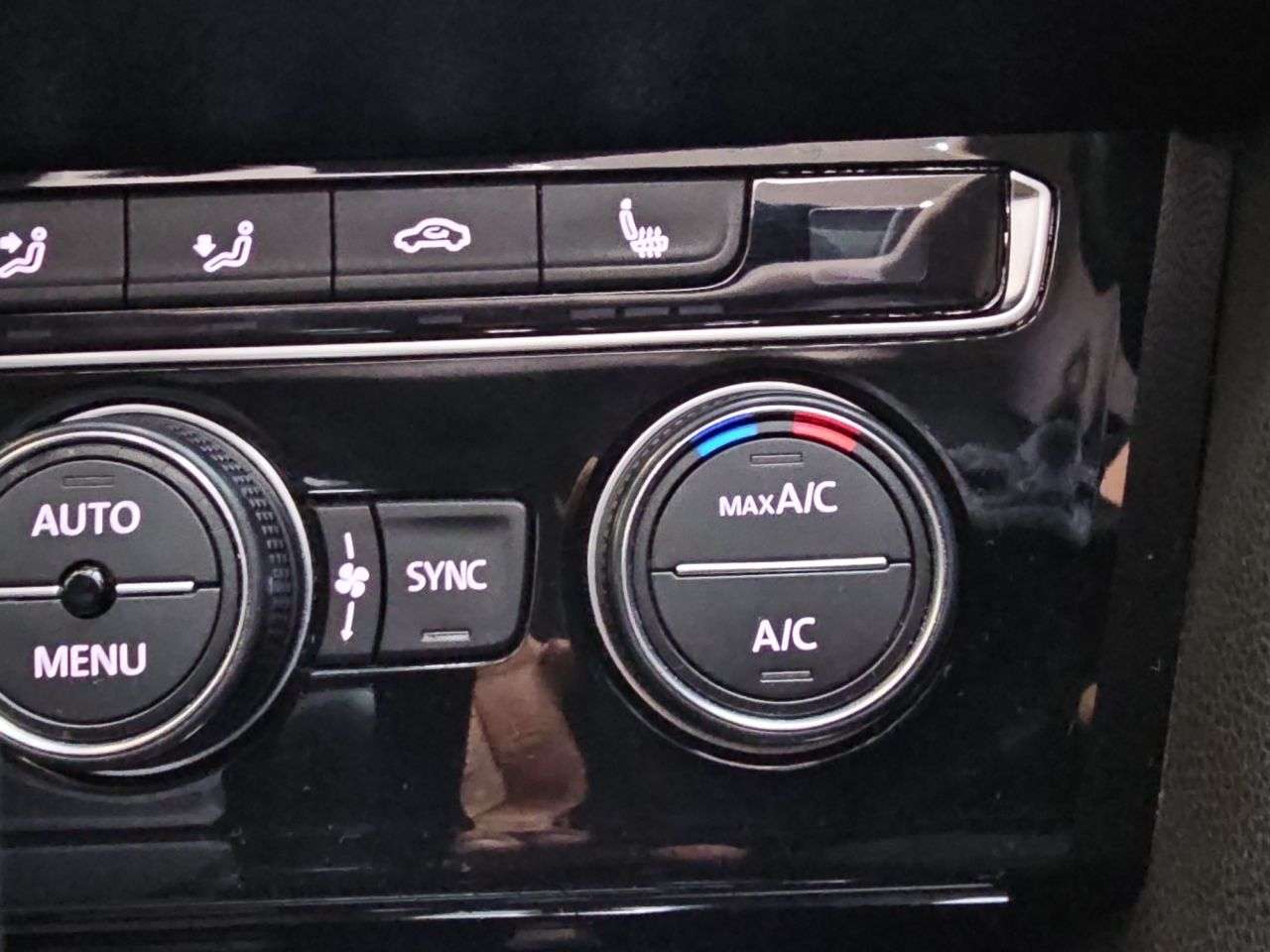 2019 VOLKSWAGEN PASSAT 2019 VOLKSWAGEN PASSAT