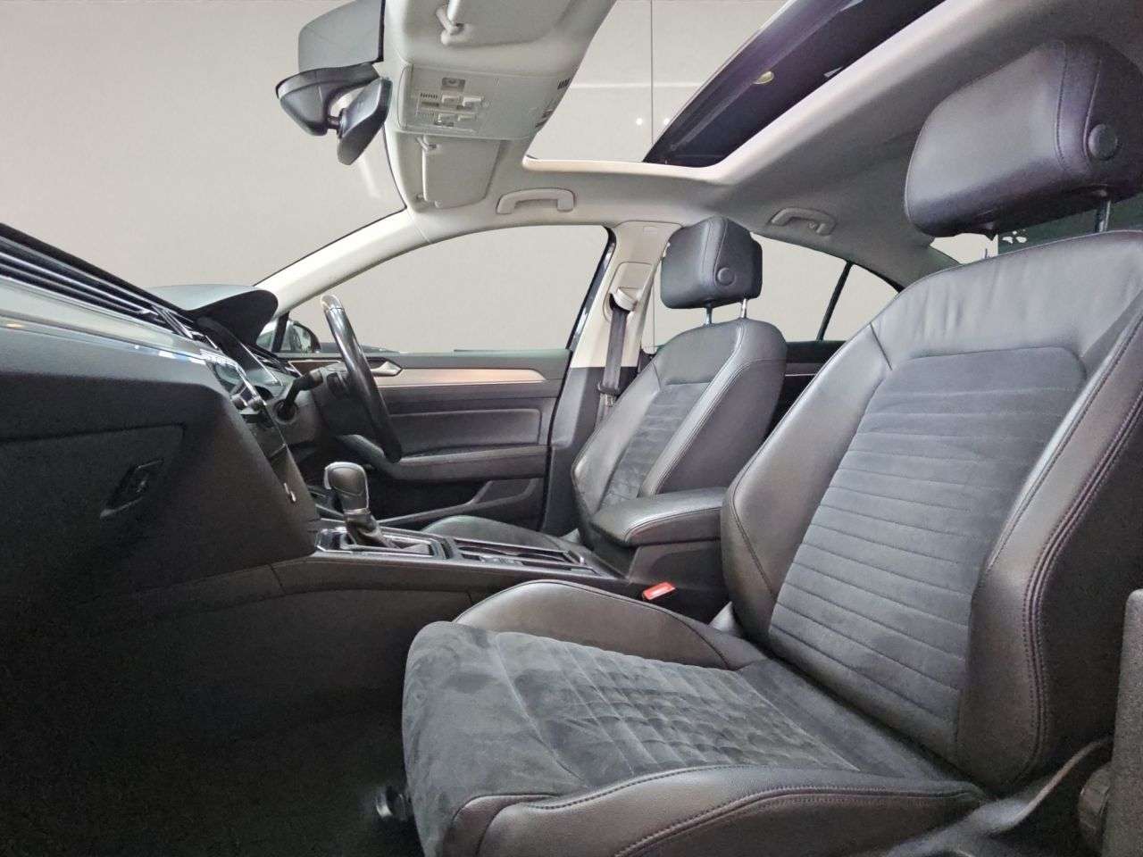 2019 VOLKSWAGEN PASSAT 2019 VOLKSWAGEN PASSAT