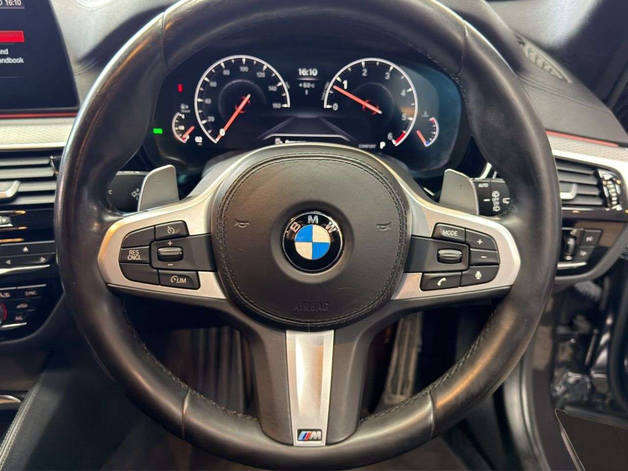 2019 BMW 5 SERIES 2019 BMW 5 SERIES