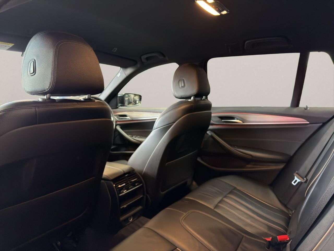 2019 BMW 5 SERIES 2019 BMW 5 SERIES