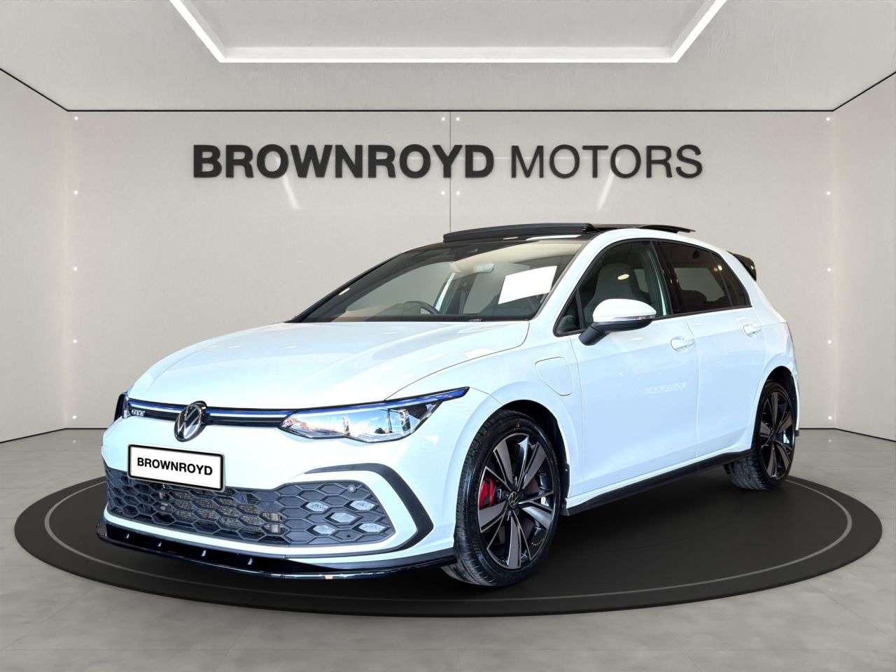 A 2022 VOLKSWAGEN GOLF 1.4 TSI 13kWh GTE Hatchback 5dr Petrol Plug-in Hybrid DSG Euro 6 (s/s) (245 A 2022 VOLKSWAGEN GOLF 1.4 TSI 13kWh GTE Hatchback 5dr Petrol Plug-in Hybrid DSG Euro 6 (s/s) (245