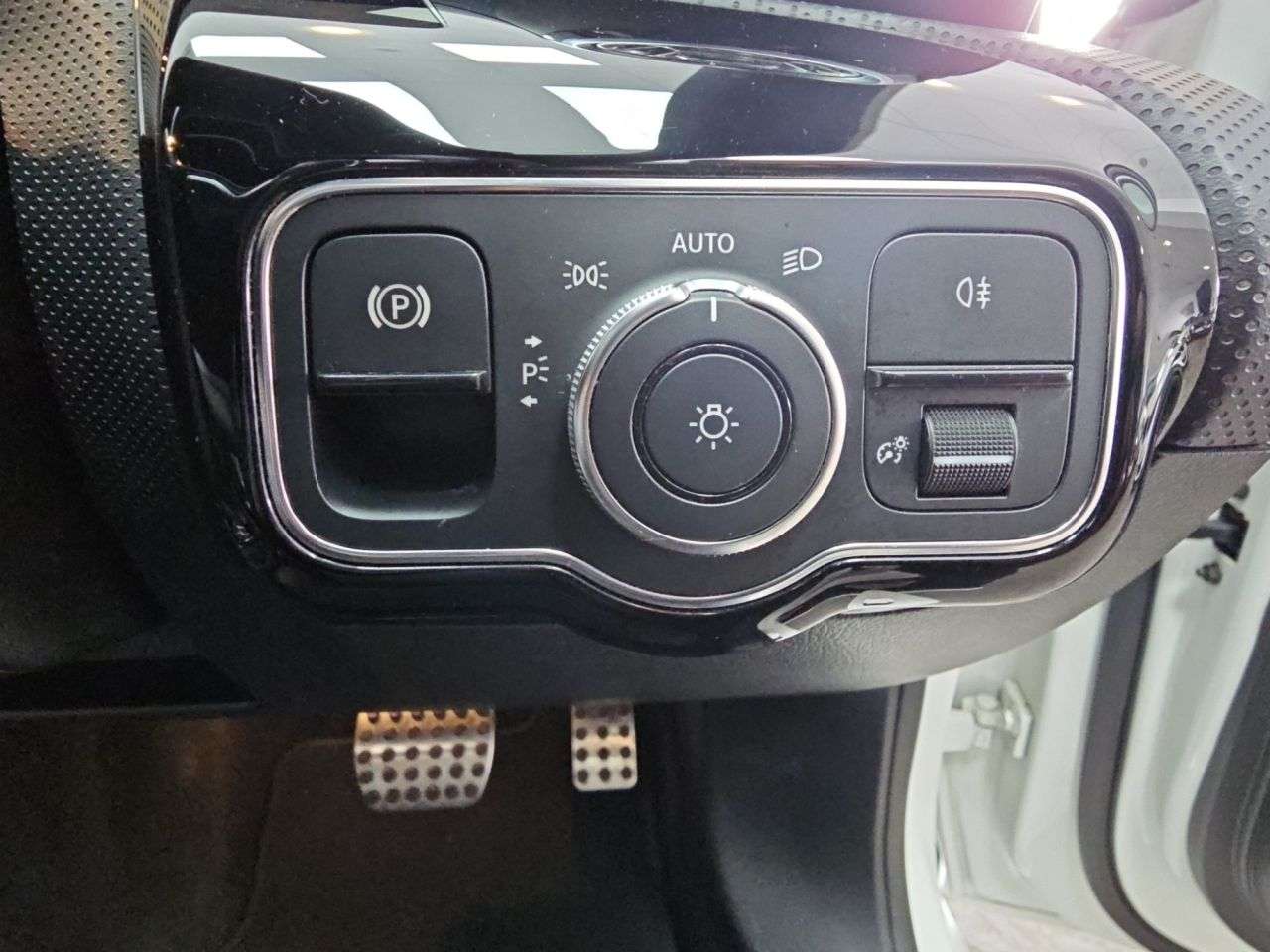 2018 MERCEDES-BENZ A-CLASS 2018 MERCEDES-BENZ A-CLASS