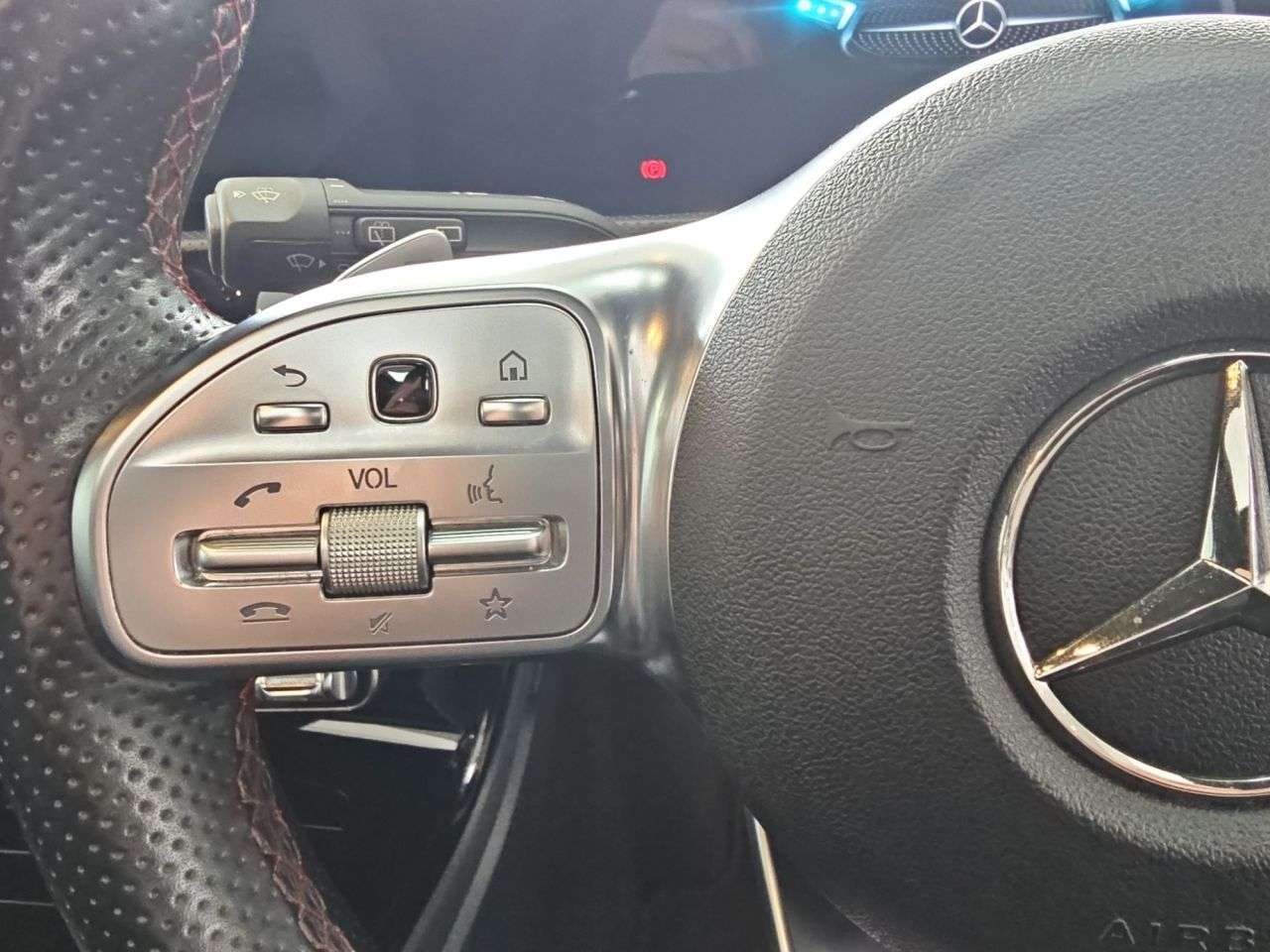 2018 MERCEDES-BENZ A-CLASS 2018 MERCEDES-BENZ A-CLASS