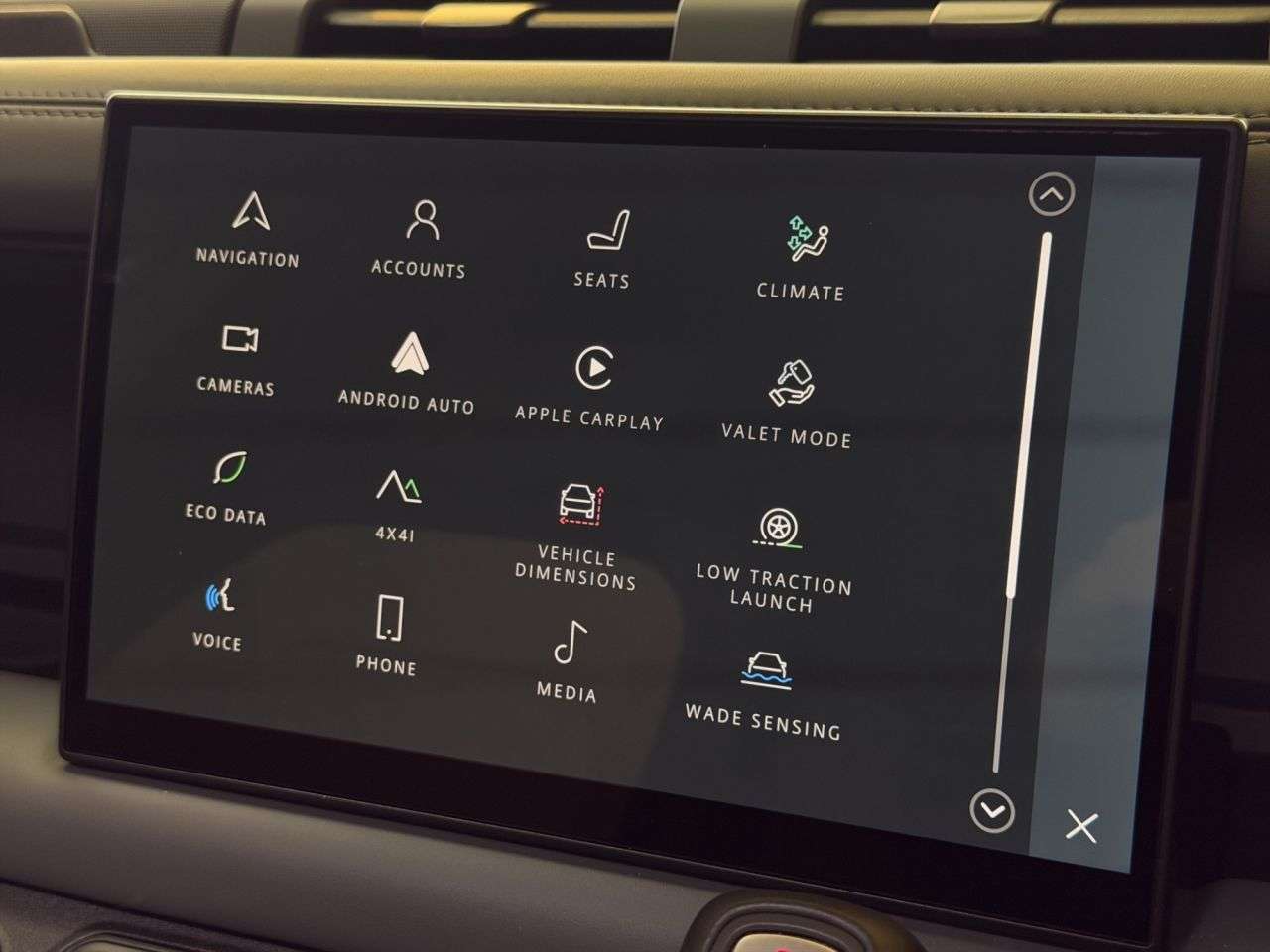 2023 LAND ROVER DEFENDER 2023 LAND ROVER DEFENDER