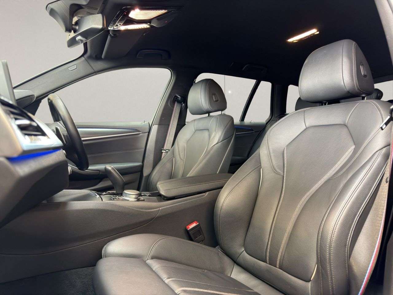 2021 BMW 5 SERIES 2021 BMW 5 SERIES