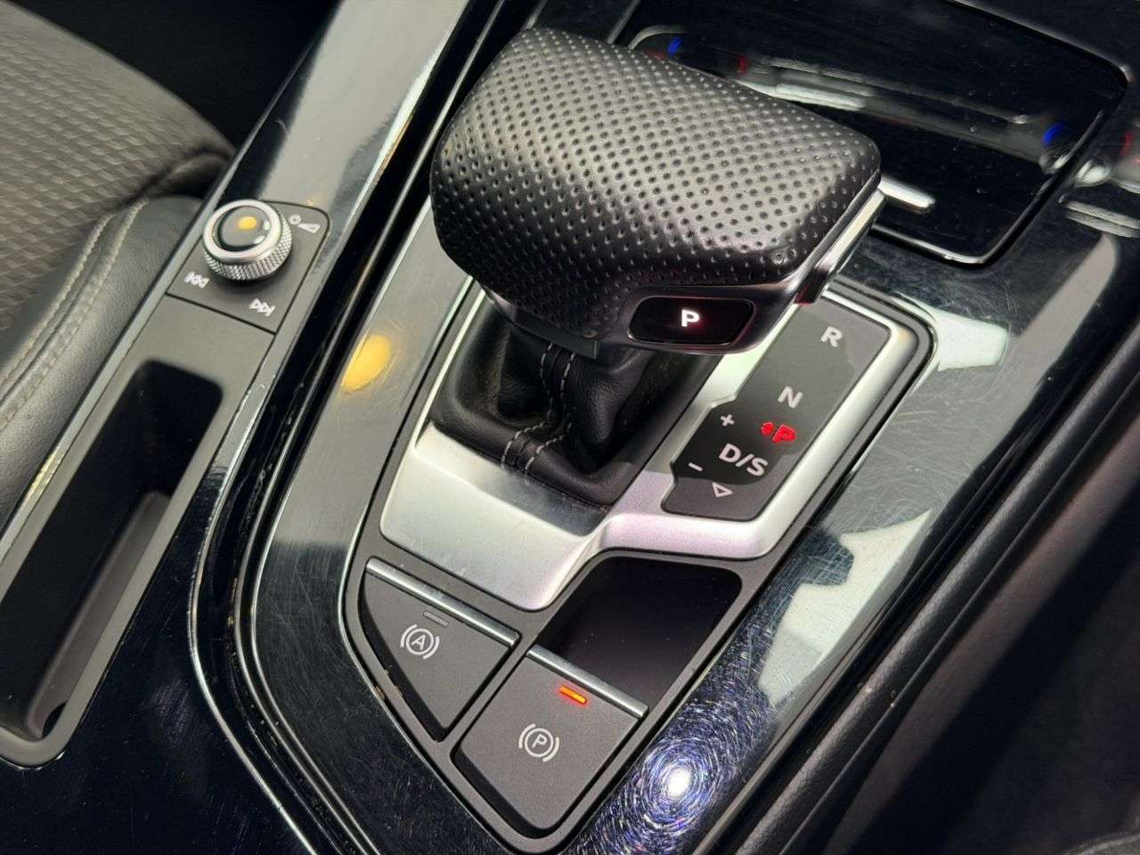 2020 AUDI A4 AVANT 2020 AUDI A4 AVANT