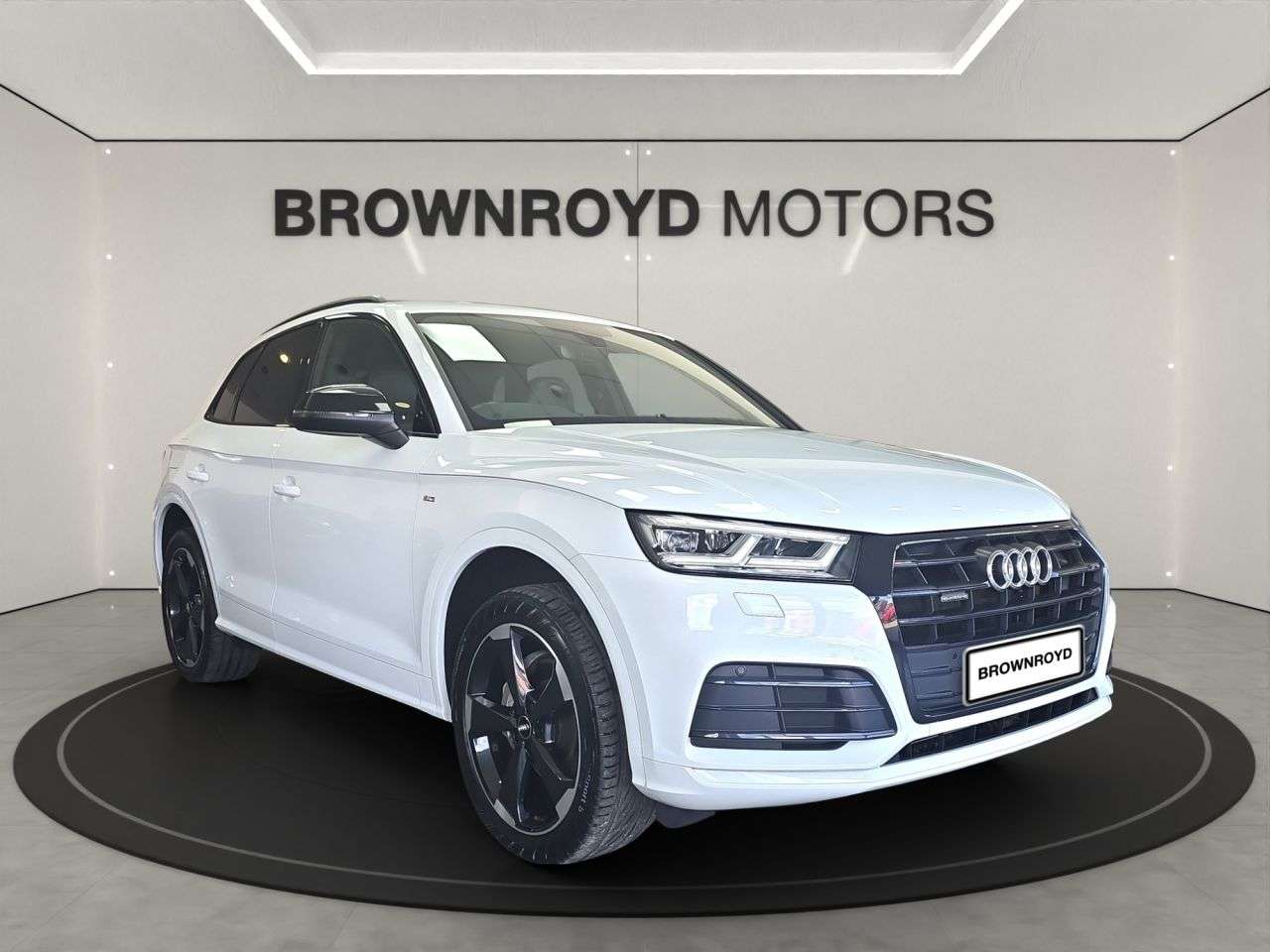 A 2019 AUDI Q5 2.0 TDI 40 Black Edition SUV 5dr Diesel S Tronic quattro Euro 6 (s/s) (190 A 2019 AUDI Q5 2.0 TDI 40 Black Edition SUV 5dr Diesel S Tronic quattro Euro 6 (s/s) (190