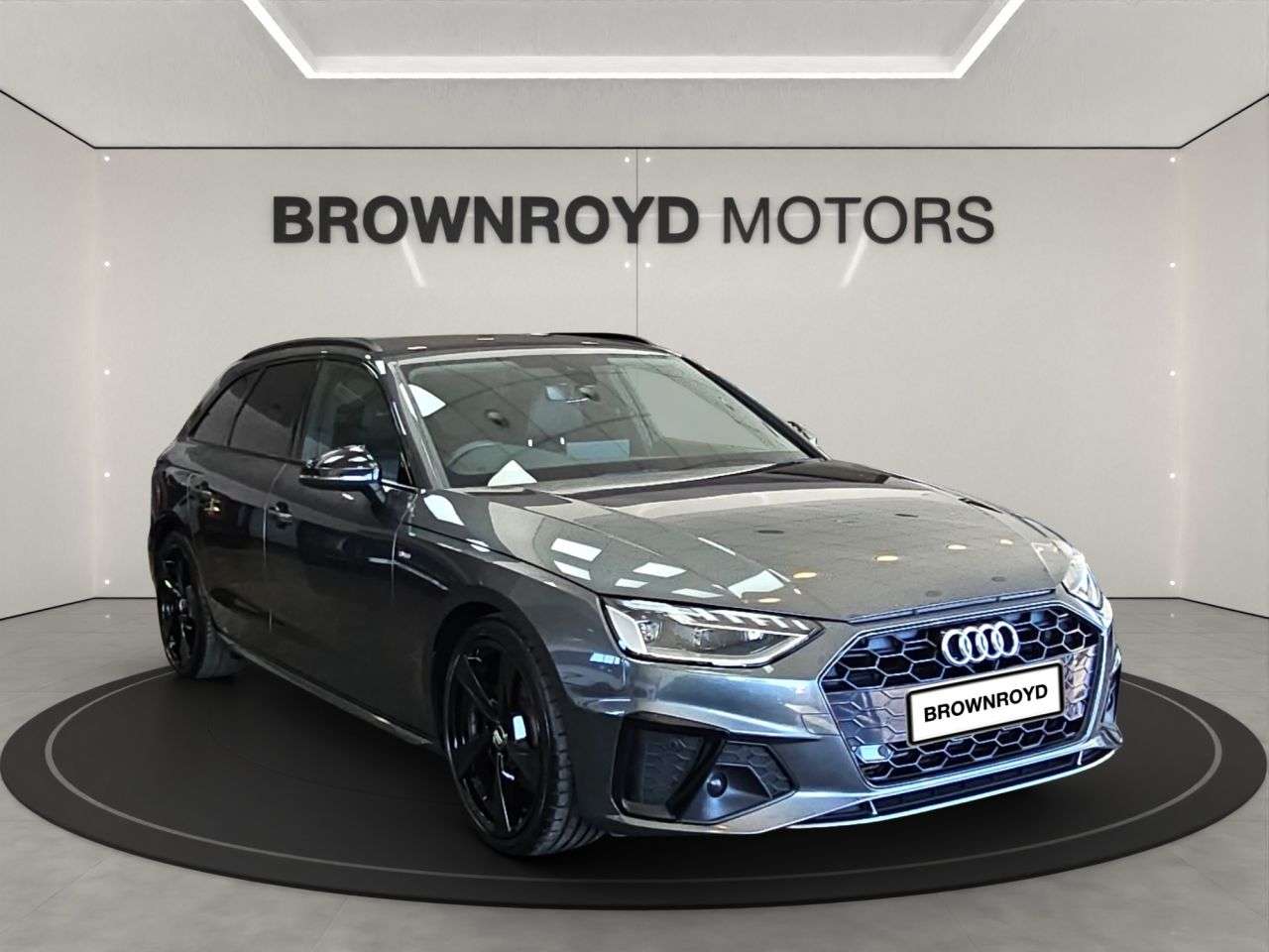 A 2019 AUDI A4 AVANT 2.0 TFSI 35 S line Estate 5dr Petrol S Tronic Euro 6 (s/s) (150 ps) A 2019 AUDI A4 AVANT 2.0 TFSI 35 S line Estate 5dr Petrol S Tronic Euro 6 (s/s) (150 ps)