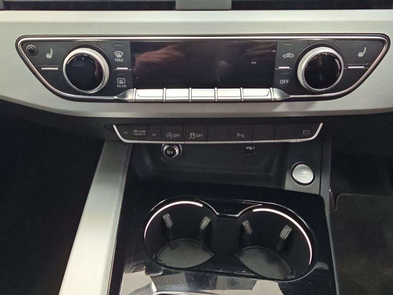 2019 AUDI A4 AVANT 2019 AUDI A4 AVANT