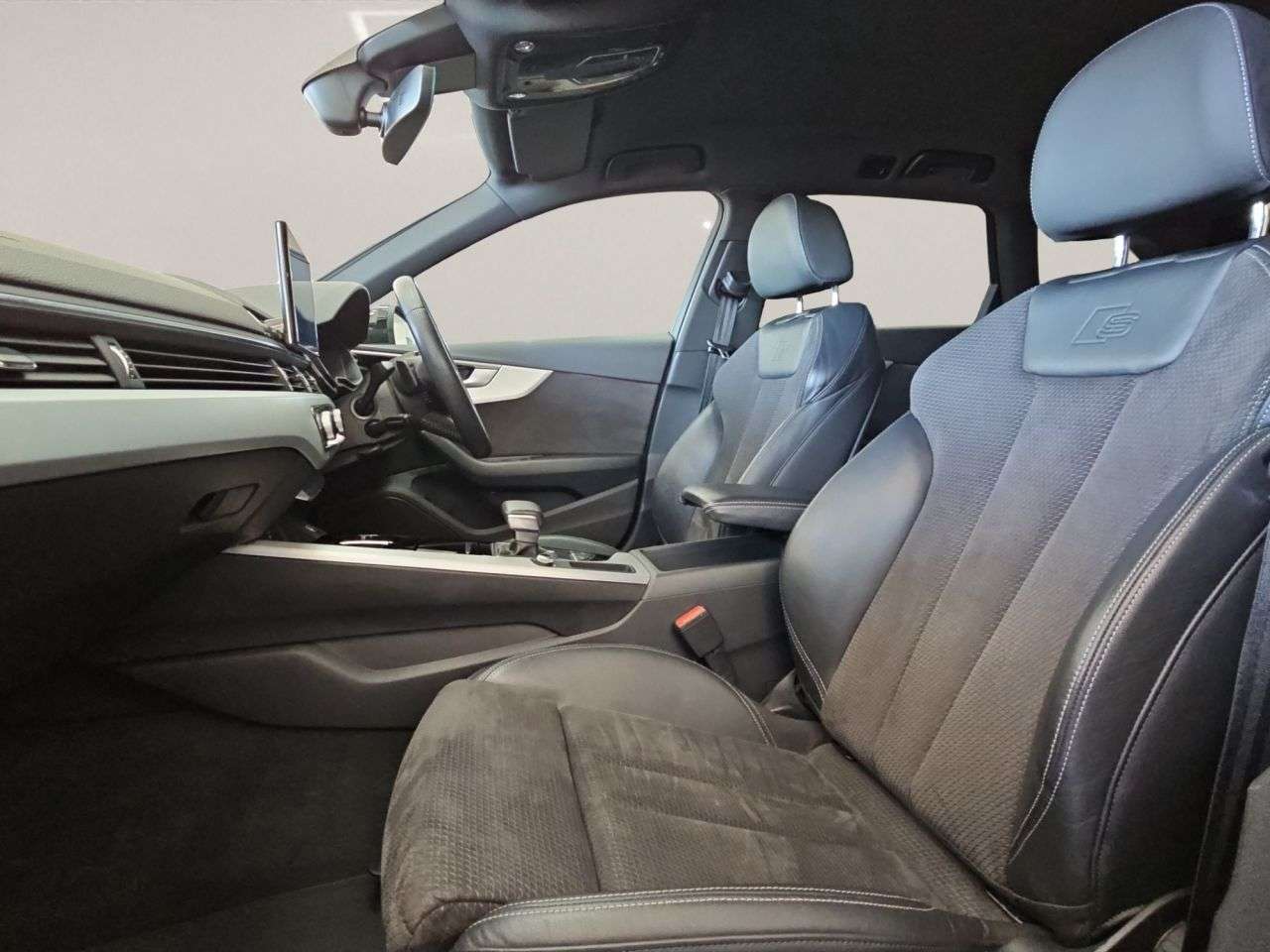 2019 AUDI A4 AVANT 2019 AUDI A4 AVANT