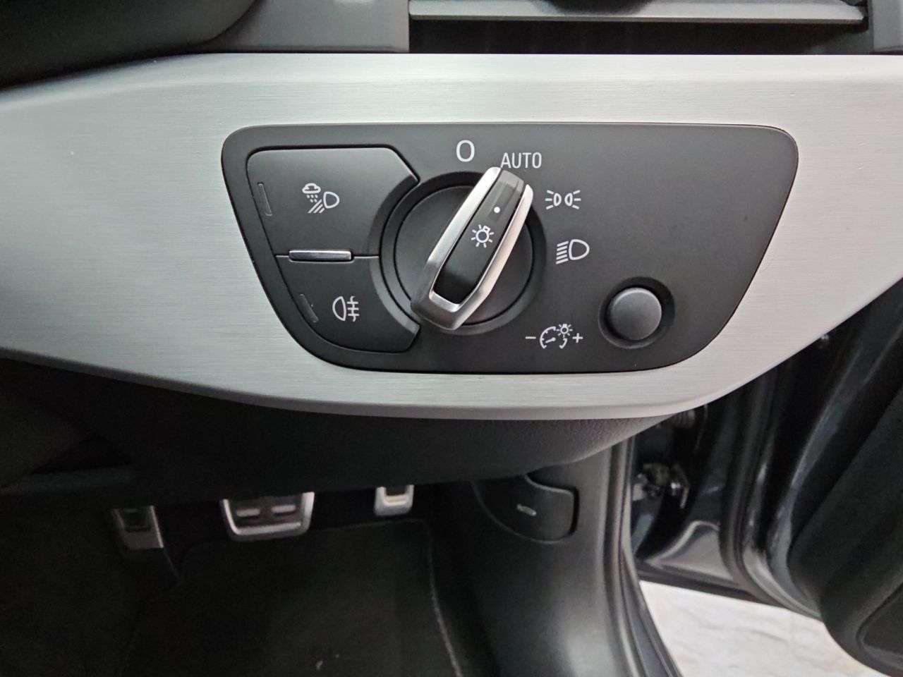 2019 AUDI A4 AVANT 2019 AUDI A4 AVANT