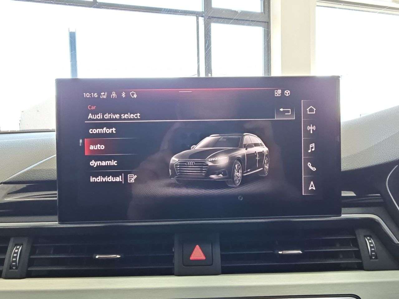 2019 AUDI A4 AVANT 2019 AUDI A4 AVANT