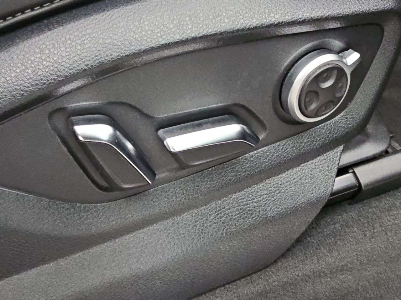2018 AUDI Q7 2018 AUDI Q7