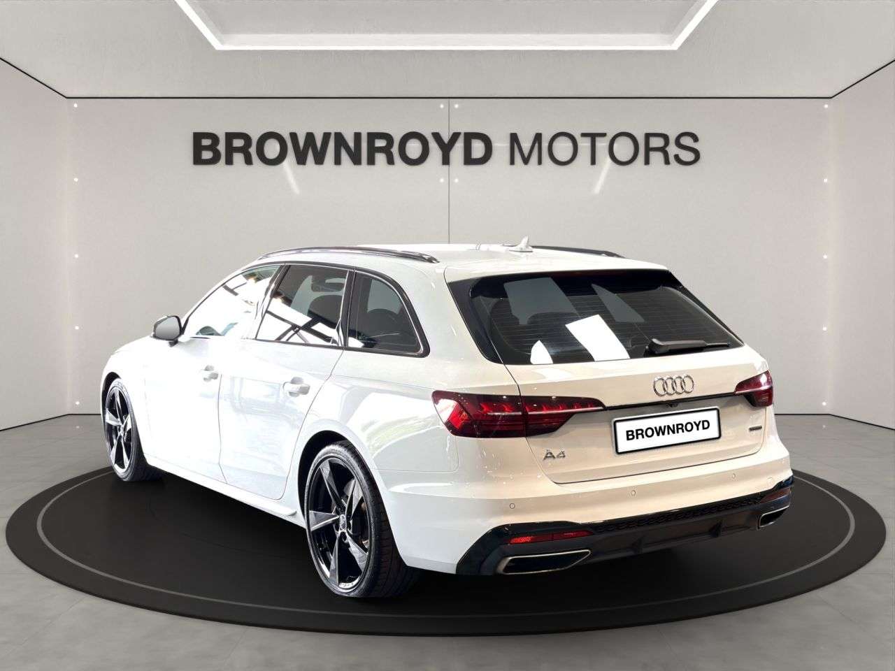 2019 AUDI A4 AVANT 2019 AUDI A4 AVANT