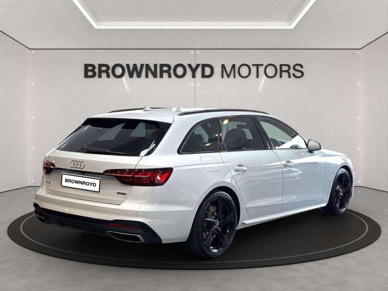 2019 AUDI A4 AVANT 2019 AUDI A4 AVANT