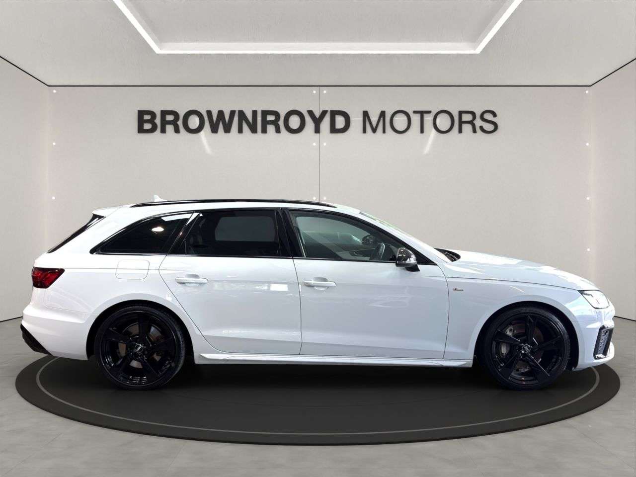 2019 AUDI A4 AVANT 2019 AUDI A4 AVANT