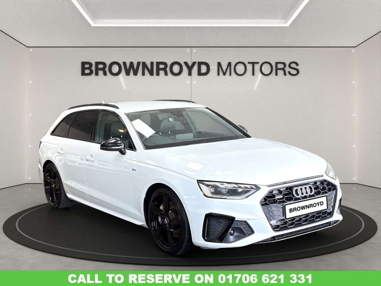A 2019 AUDI A4 AVANT 2.0 TFSI 45 S line Estate 5dr Petrol S Tronic quattro Euro 6 (s/s) (245 ps) A 2019 AUDI A4 AVANT 2.0 TFSI 45 S line Estate 5dr Petrol S Tronic quattro Euro 6 (s/s) (245 ps)