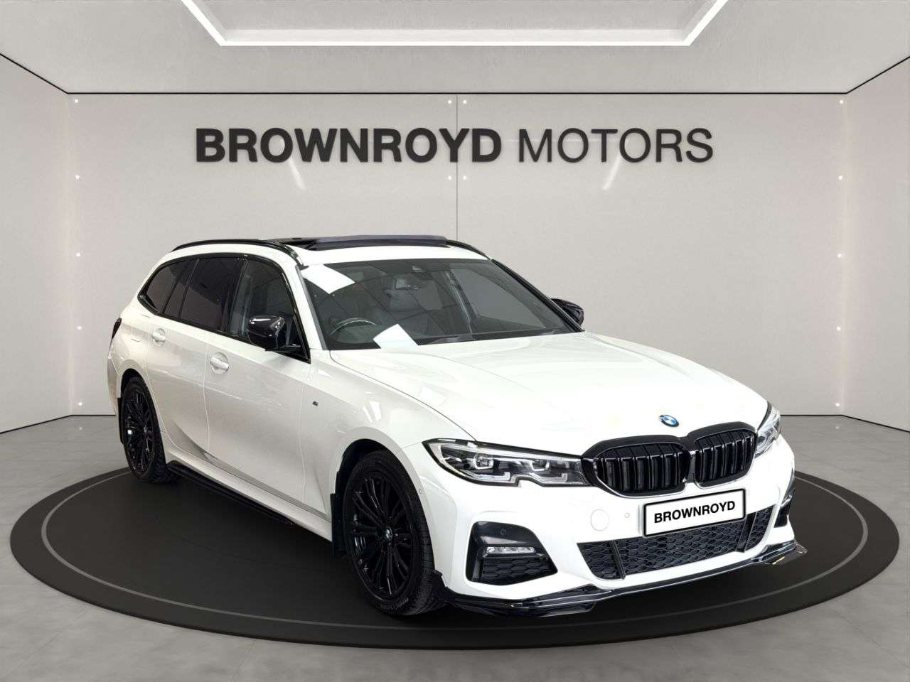 A 2022 BMW 3 SERIES 2.0 320d MHT M Sport Touring 5dr Diesel Hybrid Auto xDrive Euro 6 (s/s) (19 A 2022 BMW 3 SERIES 2.0 320d MHT M Sport Touring 5dr Diesel Hybrid Auto xDrive Euro 6 (s/s) (19