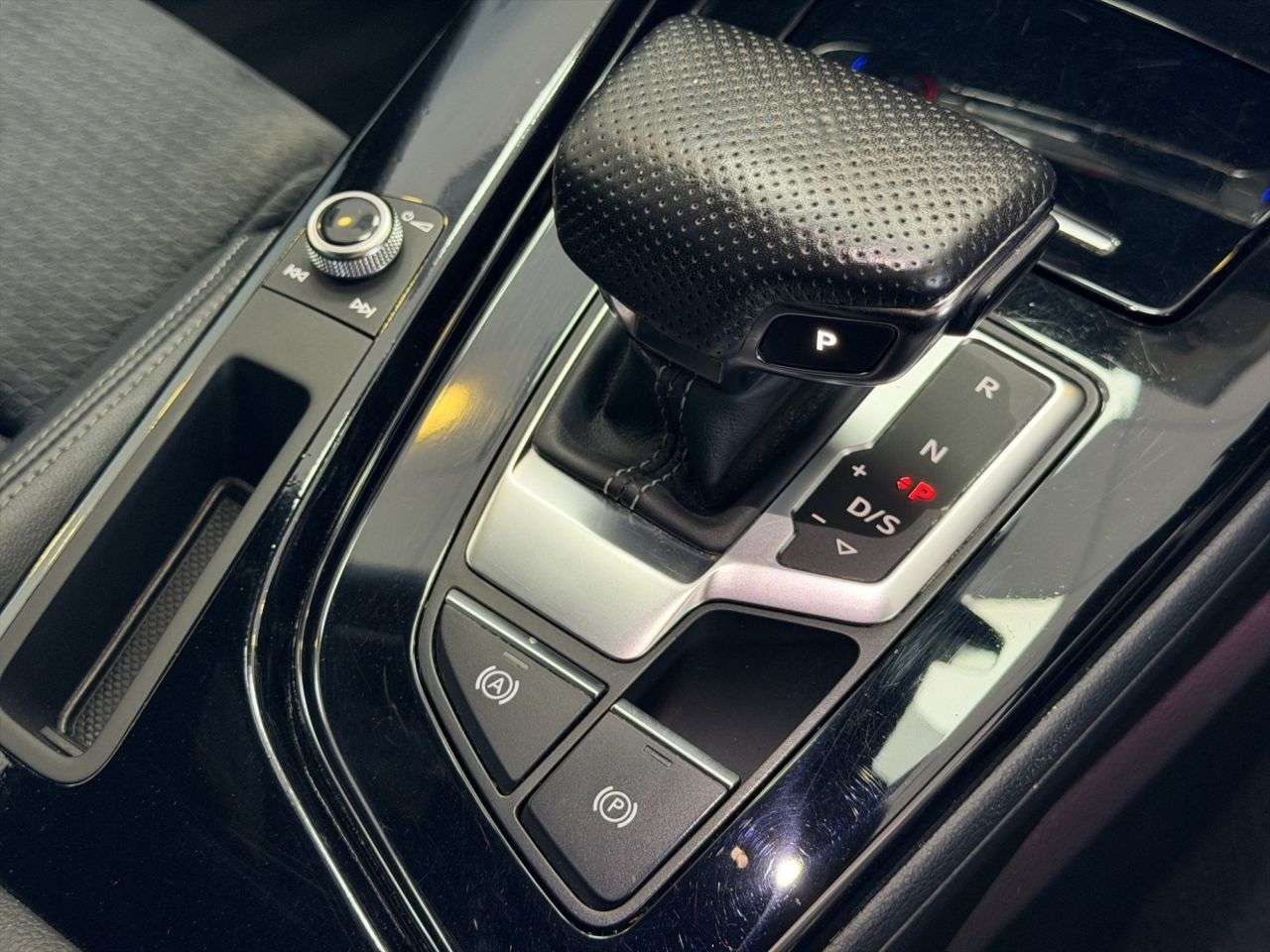 2023 AUDI A4 2023 AUDI A4