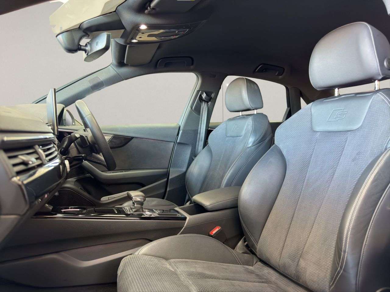 2023 AUDI A4 2023 AUDI A4