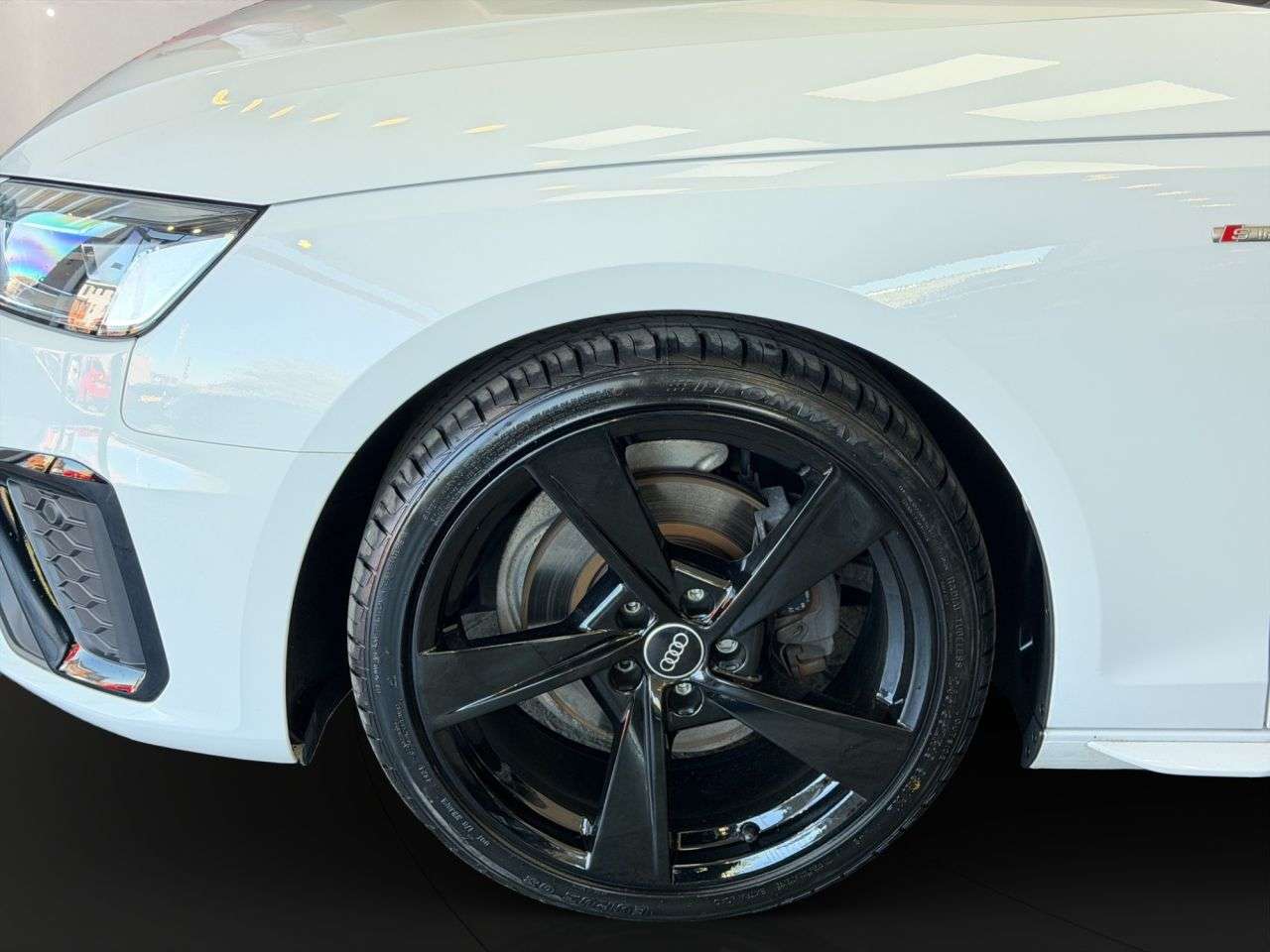 2023 AUDI A4 2023 AUDI A4