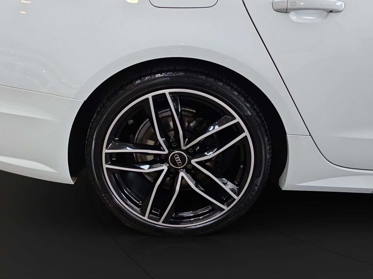 2017 AUDI A6 2017 AUDI A6