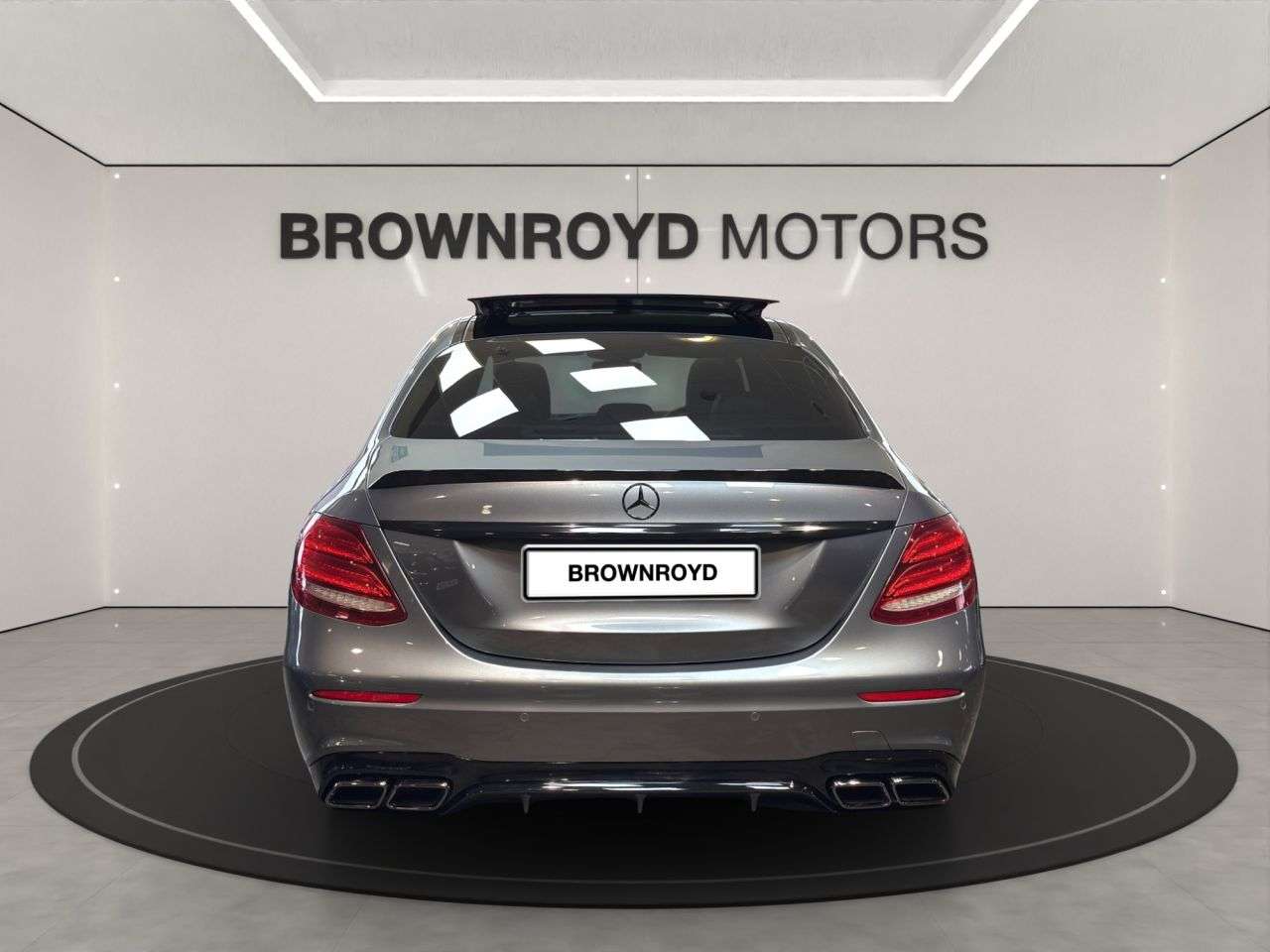 A 2018 MERCEDES-BENZ E-CLASS 2.0 E220d AMG Line (Premium) Saloon 4dr Diesel G-Tronic+ Euro 6 (s/s) (194 A 2018 MERCEDES-BENZ E-CLASS 2.0 E220d AMG Line (Premium) Saloon 4dr Diesel G-Tronic+ Euro 6 (s/s) (194