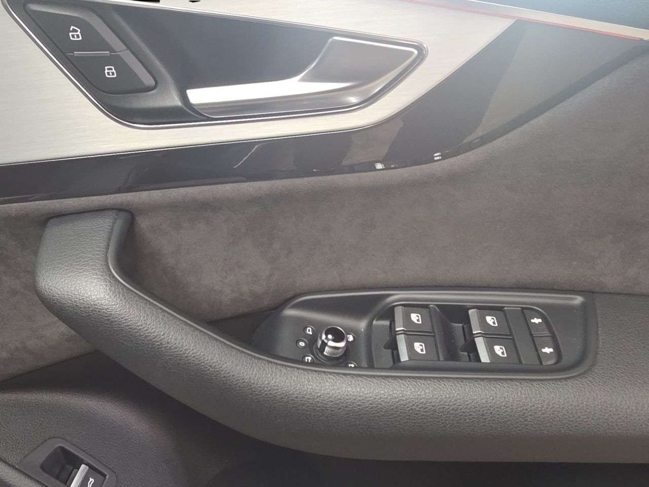 2018 AUDI Q7 2018 AUDI Q7