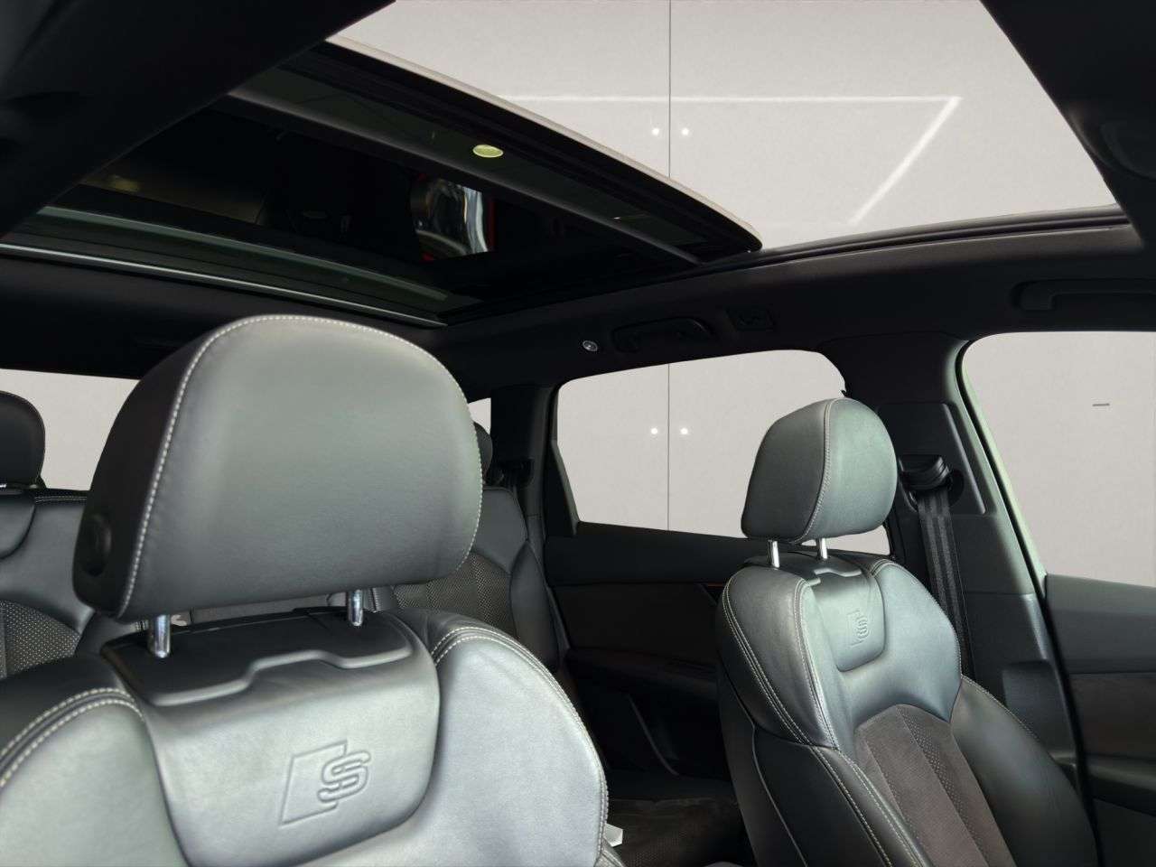 2018 AUDI Q7 2018 AUDI Q7
